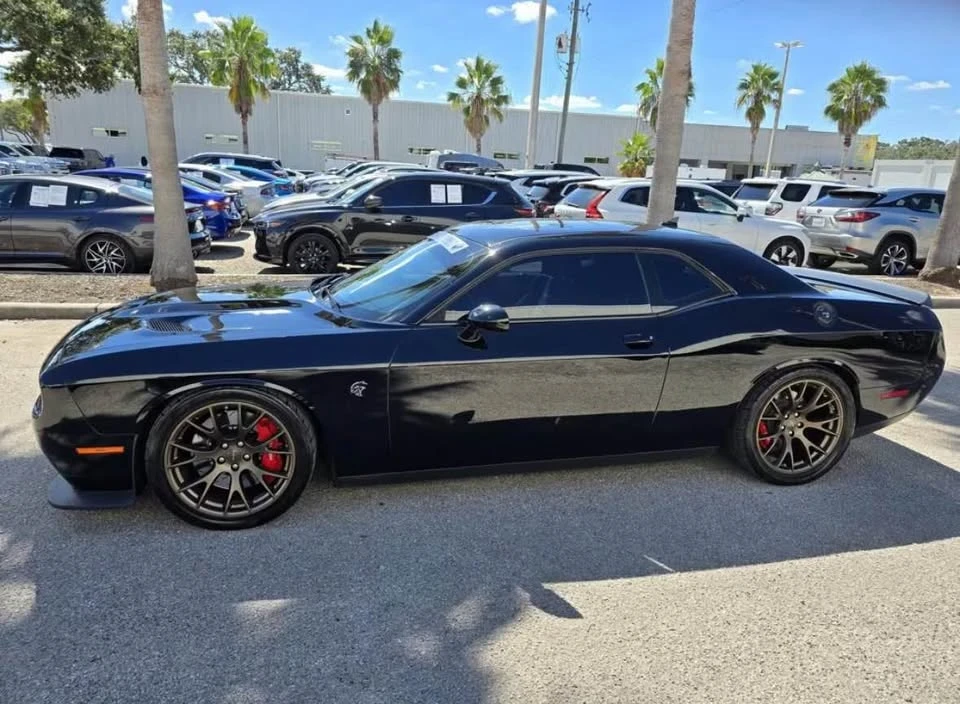 2017 Dodge Challenger SRT Hellcat 3rd Gen - Image 3 of 12
