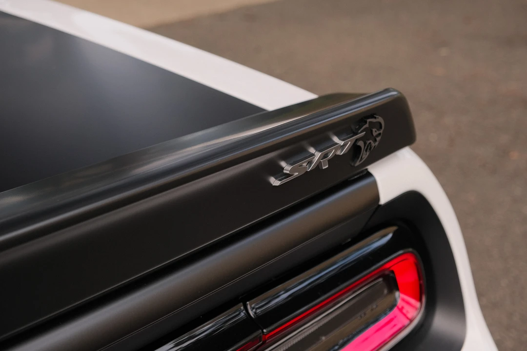 2017 Dodge Challenger SRT Hellcat 3rd Gen - Image 21 of 31