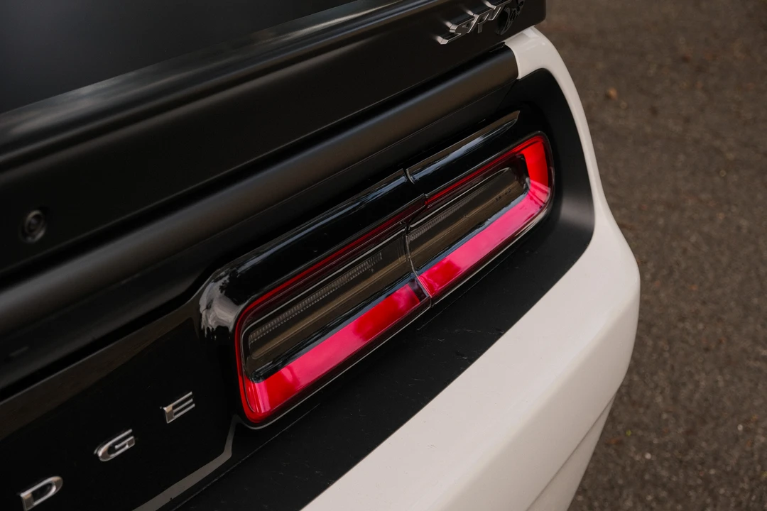 2017 Dodge Challenger SRT Hellcat 3rd Gen - Image 23 of 31