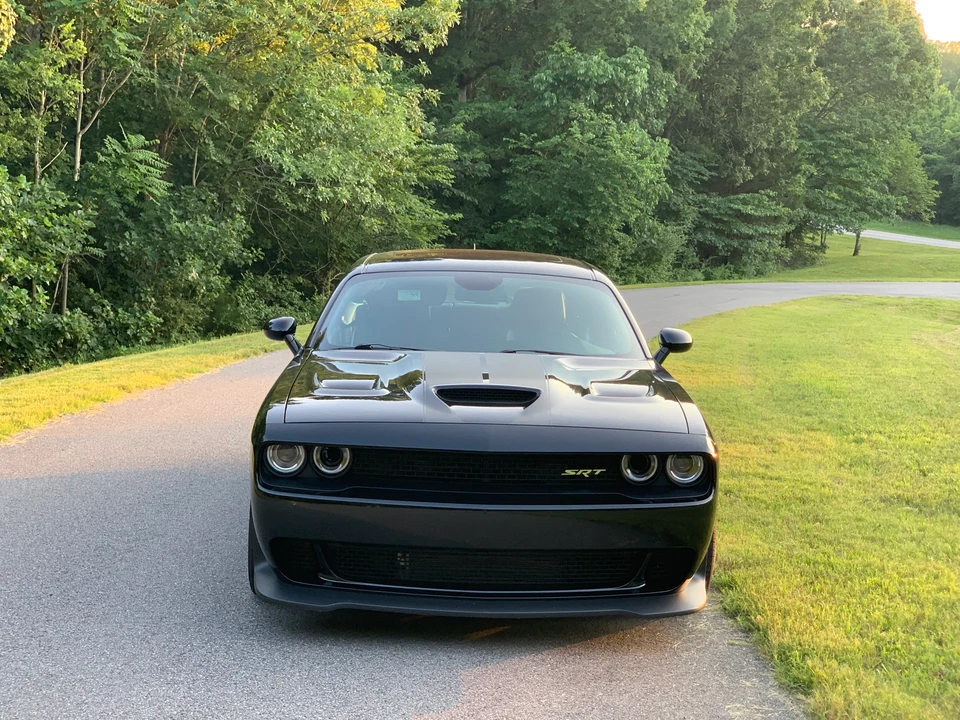 2017 Dodge Challenger SRT Hellcat 3rd Gen - Image 4 of 9