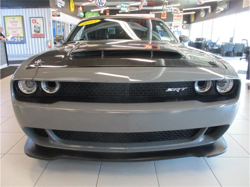 2017 Dodge Challenger SRT Hellcat 3rd Gen - Image 5 of 31
