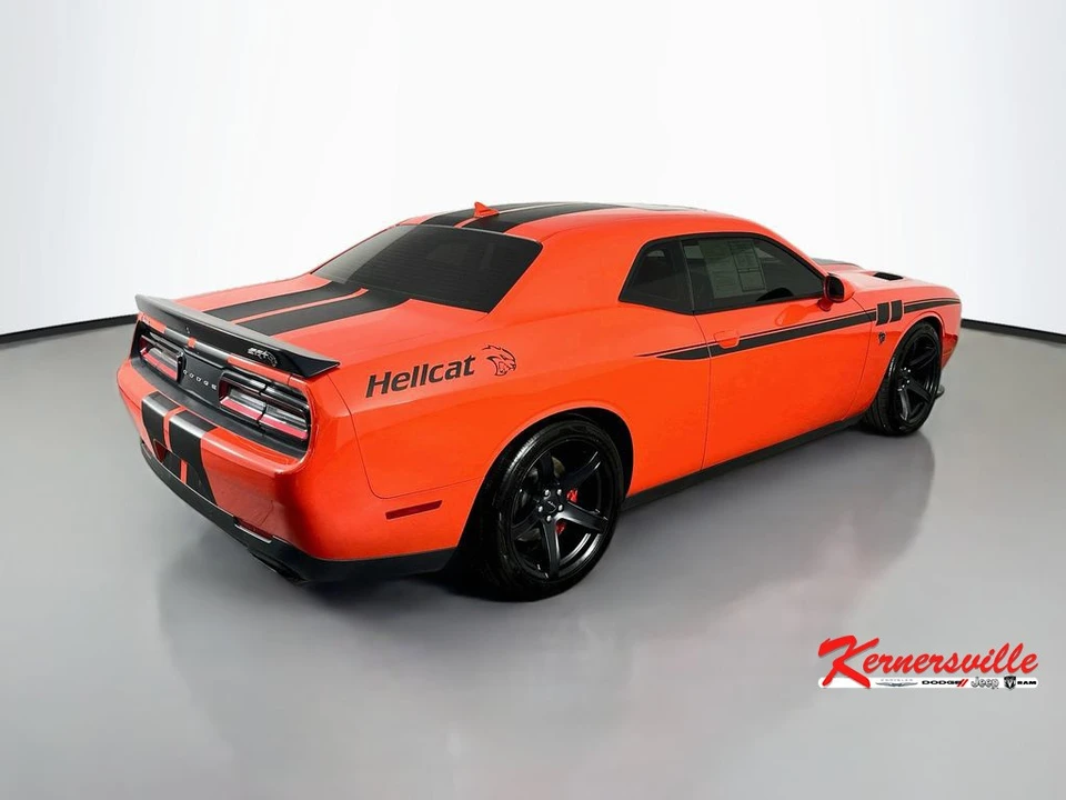 2017 Dodge Challenger SRT Hellcat 3rd Gen - Image 7 of 24