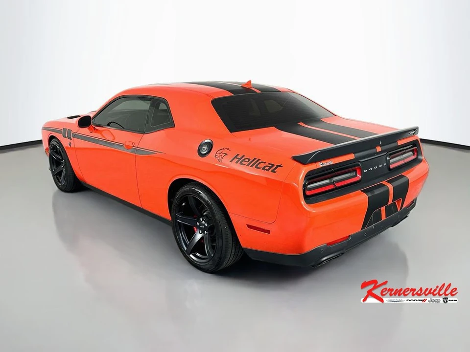 2017 Dodge Challenger SRT Hellcat 3rd Gen - Image 5 of 24
