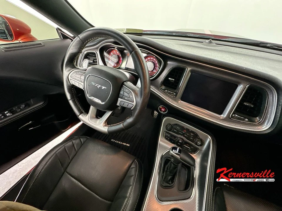 2017 Dodge Challenger SRT Hellcat 3rd Gen - Image 9 of 24