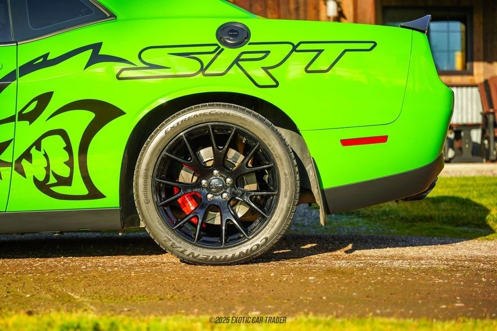 2017 Dodge Challenger SRT Hellcat 3rd Gen - Image 5 of 12