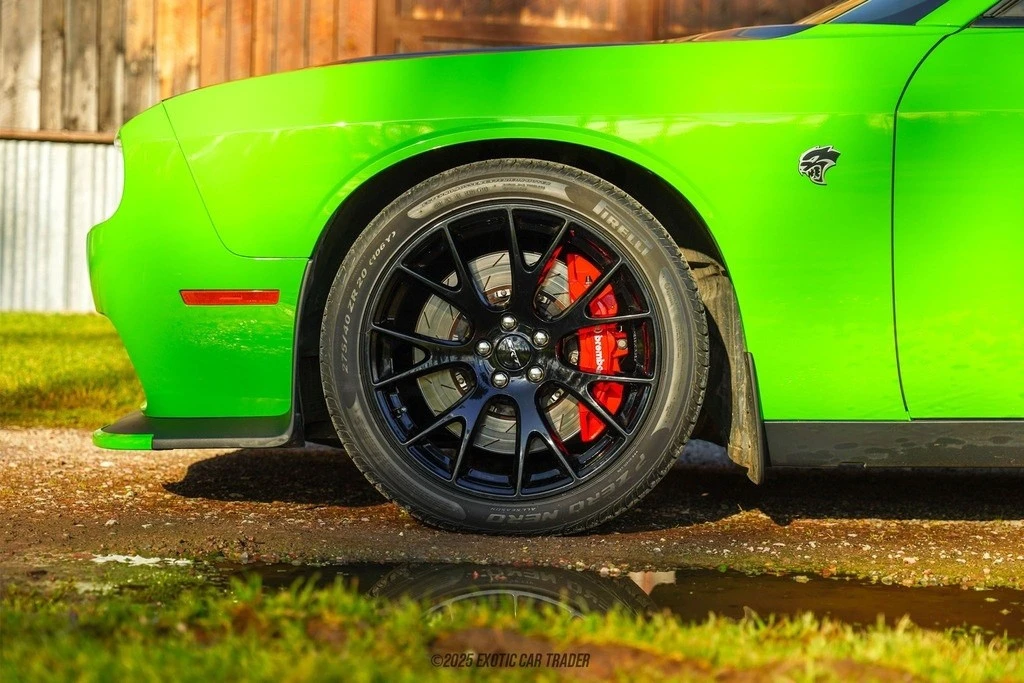 2017 Dodge Challenger SRT Hellcat 3rd Gen - Image 4 of 12