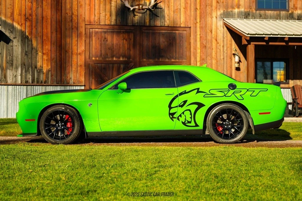 2017 Dodge Challenger SRT Hellcat 3rd Gen - Image 3 of 12
