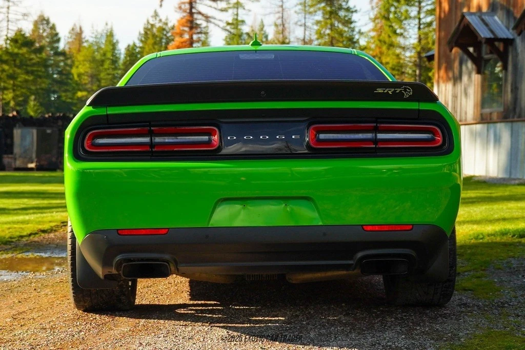 2017 Dodge Challenger SRT Hellcat 3rd Gen - Image 7 of 12