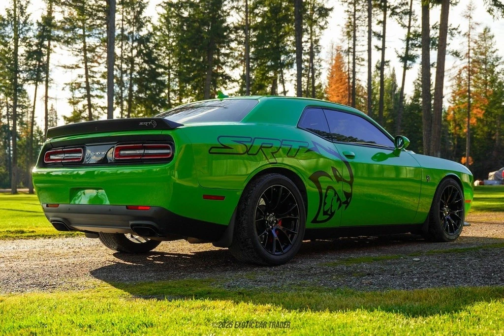 2017 Dodge Challenger SRT Hellcat 3rd Gen - Image 8 of 12