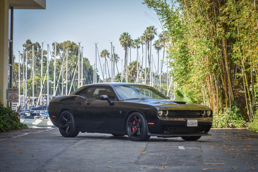 2017 Dodge Challenger SRT Hellcat 3rd Gen - Image 3 of 31