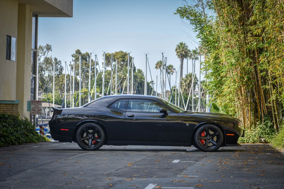 2017 Dodge Challenger SRT Hellcat 3rd Gen - Image 2 of 31