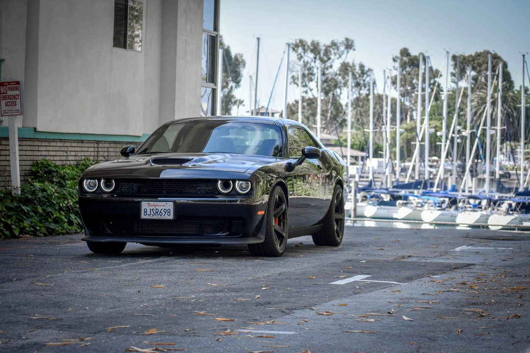 2017 Dodge Challenger SRT Hellcat 3rd Gen - Image 7 of 31