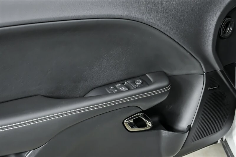 2017 Dodge Challenger SRT Hellcat 3rd Gen - Image 18 of 21