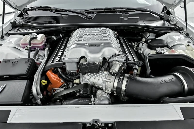 2017 Dodge Challenger SRT Hellcat 3rd Gen - Image 17 of 21