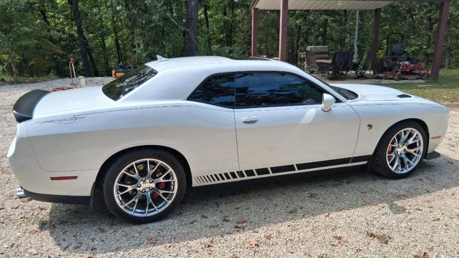 2017 Dodge Challenger SRT Hellcat 3rd Gen - Image 4 of 8