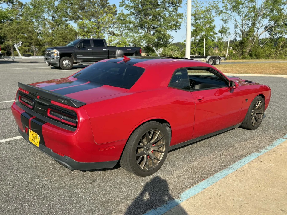 2017 Dodge Challenger SRT Hellcat 3rd Gen - Image 8 of 31