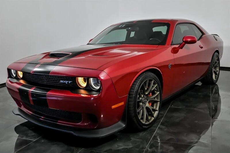 2017 Dodge Challenger SRT Hellcat 3rd Gen - Image 5 of 30