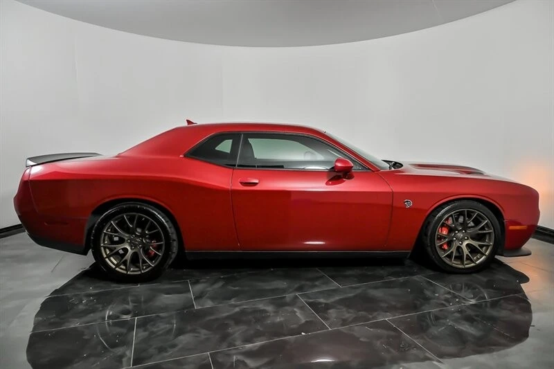 2017 Dodge Challenger SRT Hellcat 3rd Gen - Image 10 of 30