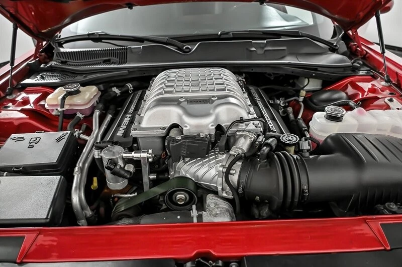 2017 Dodge Challenger SRT Hellcat 3rd Gen - Image 12 of 30