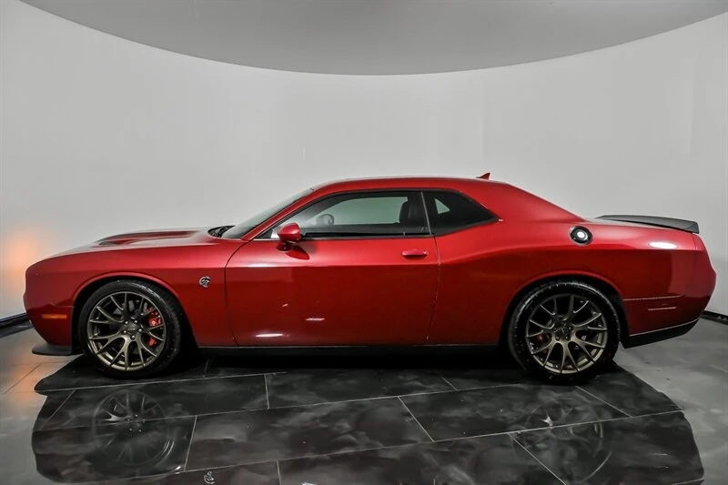 2017 Dodge Challenger SRT Hellcat 3rd Gen - Image 6 of 30