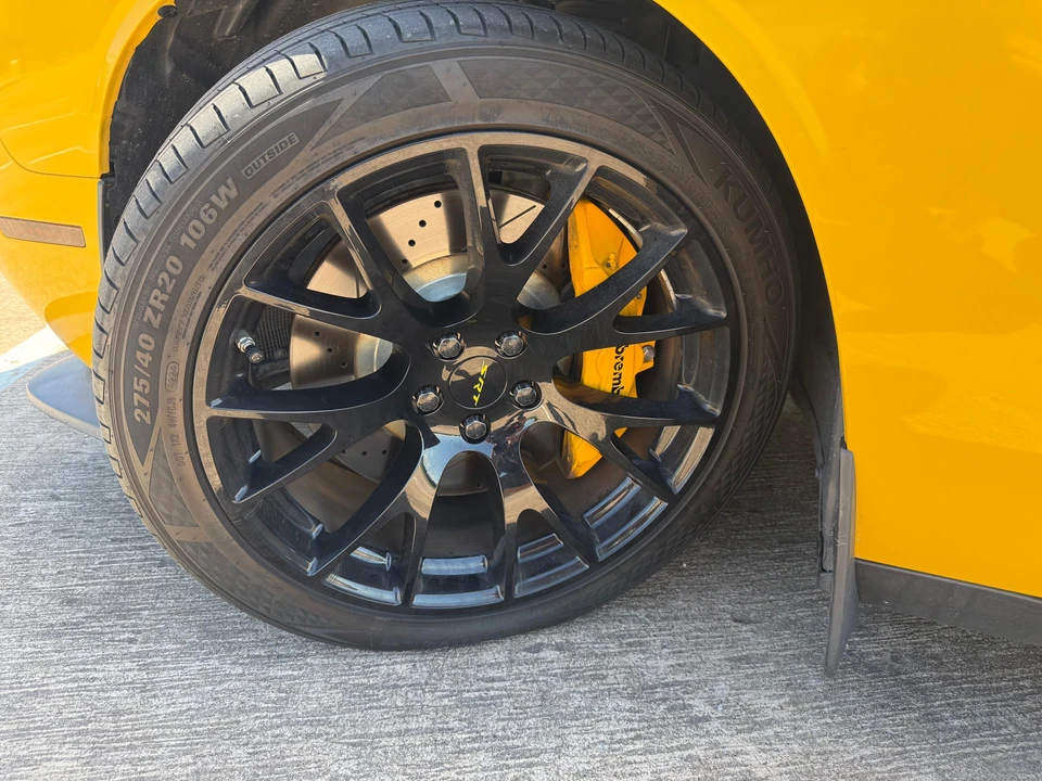 2017 Dodge Challenger SRT Hellcat 3rd Gen - Image 29 of 31