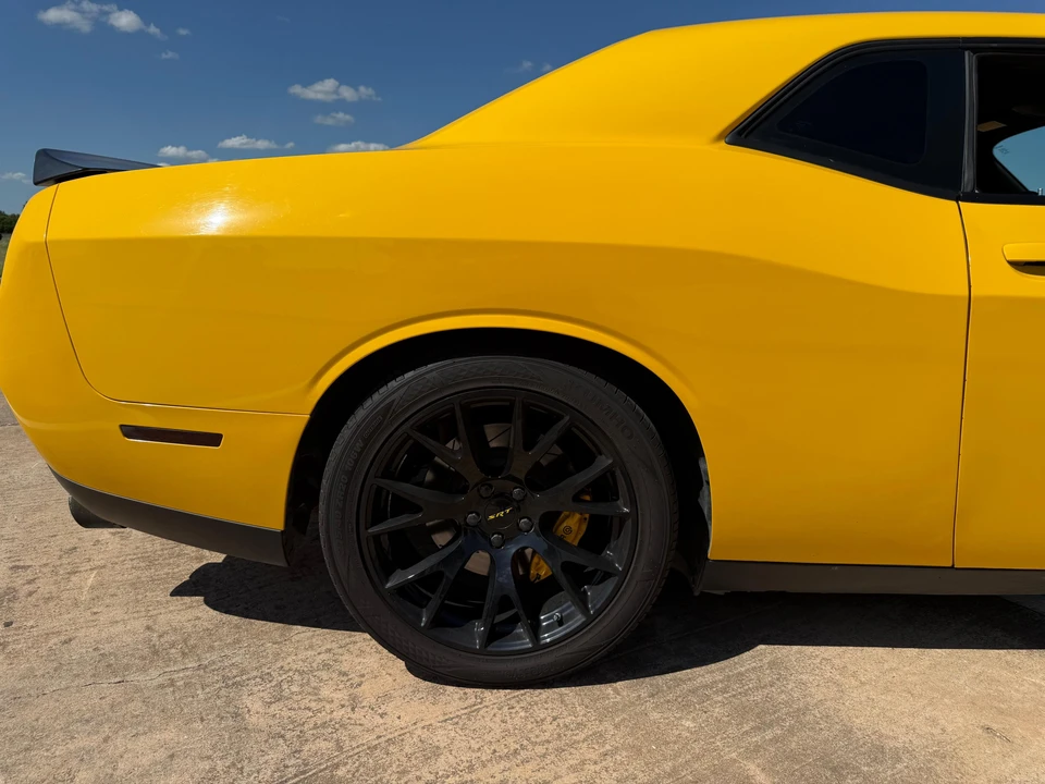 2017 Dodge Challenger SRT Hellcat 3rd Gen - Image 24 of 31