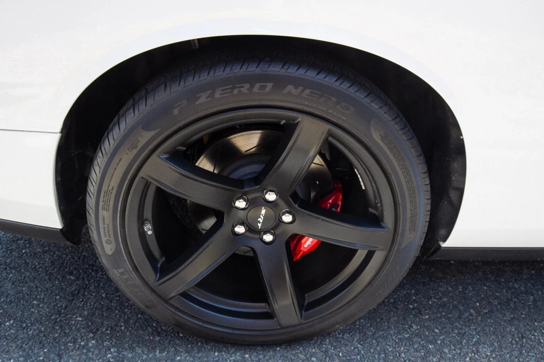 2017 Dodge Challenger SRT Hellcat 3rd Gen - Image 29 of 31