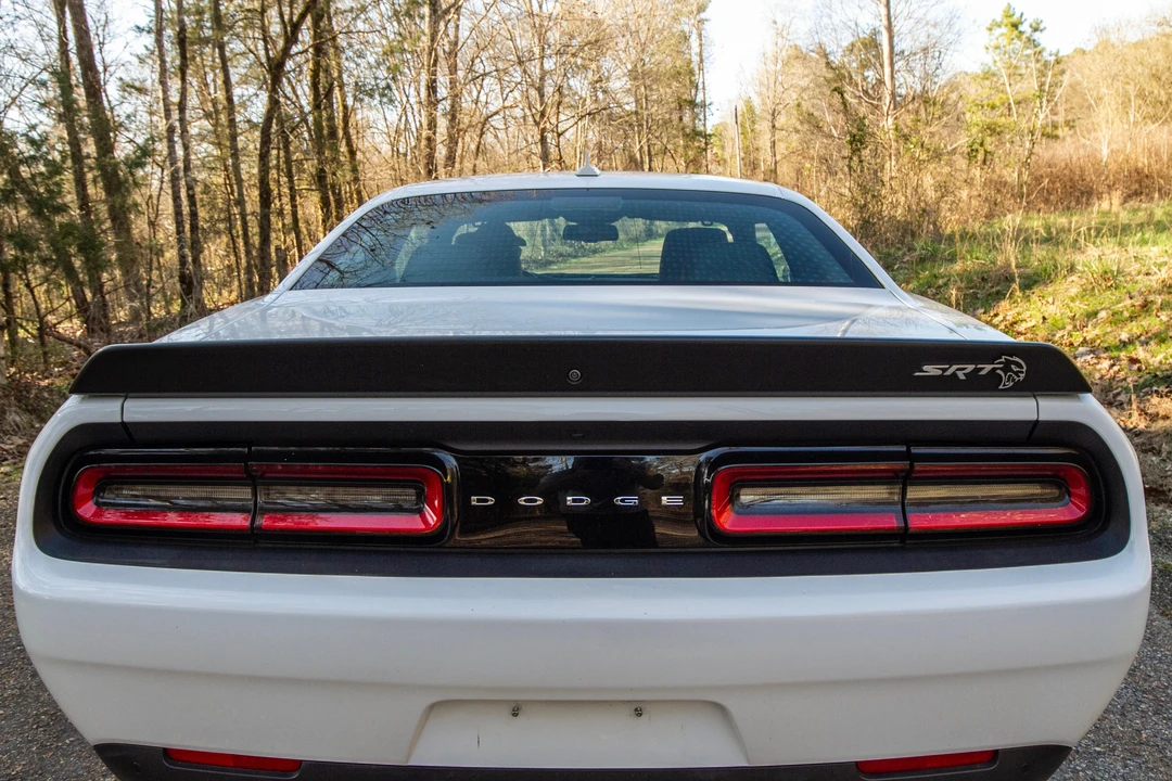 2017 Dodge Challenger SRT Hellcat 3rd Gen - Image 20 of 31