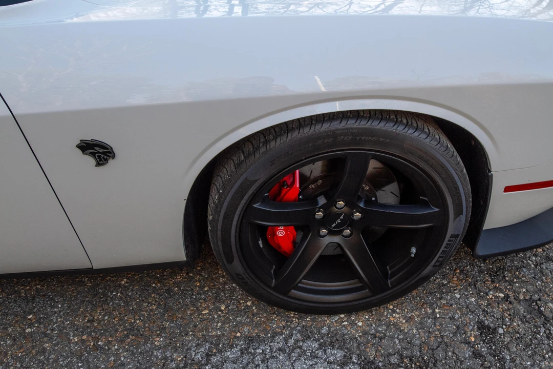 2017 Dodge Challenger SRT Hellcat 3rd Gen - Image 25 of 31