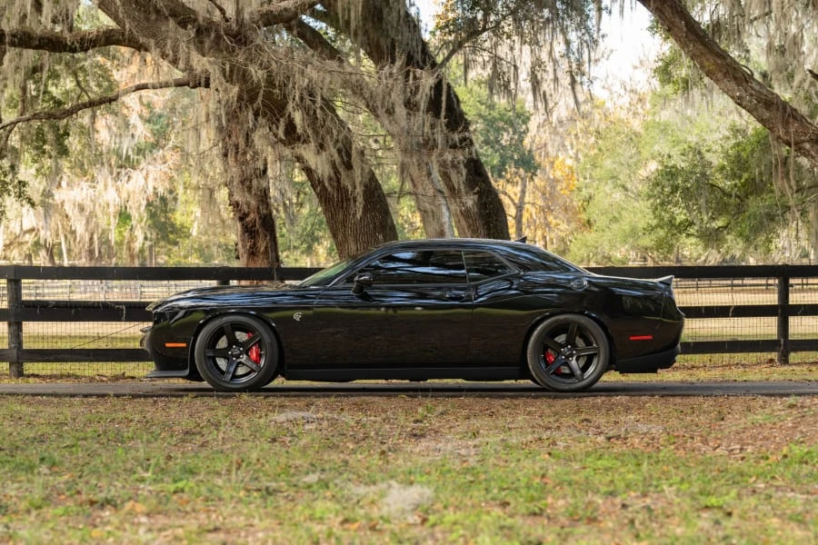 2017 Dodge Challenger SRT Hellcat 3rd Gen - Image 2 of 31