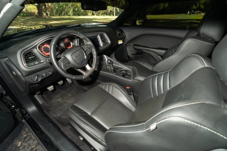 2017 Dodge Challenger SRT Hellcat 3rd Gen - Image 27 of 31