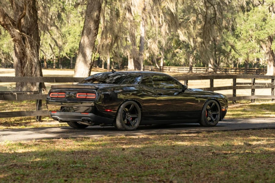 2017 Dodge Challenger SRT Hellcat 3rd Gen - Image 19 of 31