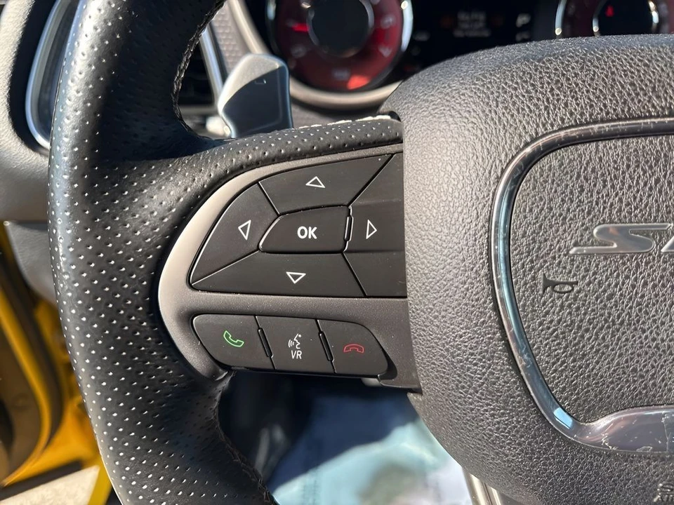 2017 Dodge Challenger SRT Hellcat 3rd Gen - Image 14 of 31