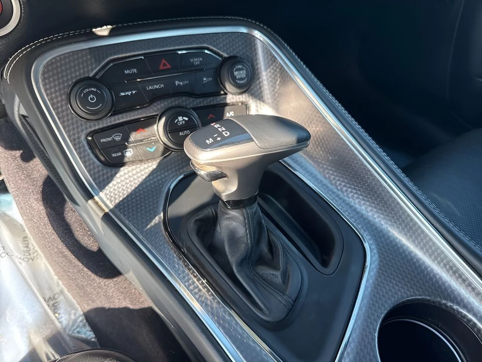 2017 Dodge Challenger SRT Hellcat 3rd Gen - Image 16 of 31