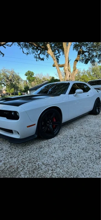 2017 Dodge Challenger SRT Hellcat 3rd Gen - Image 8 of 8