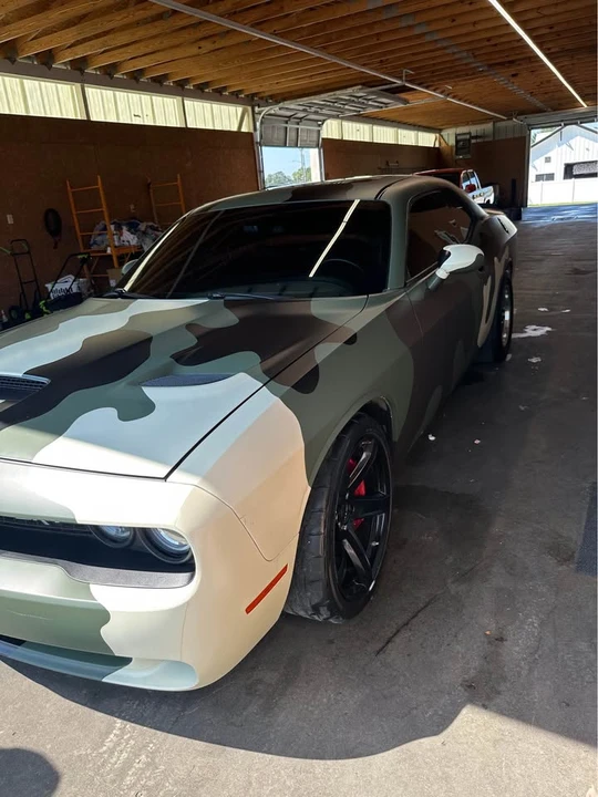 2017 Dodge Challenger SRT Hellcat 3rd Gen - Image 4 of 8