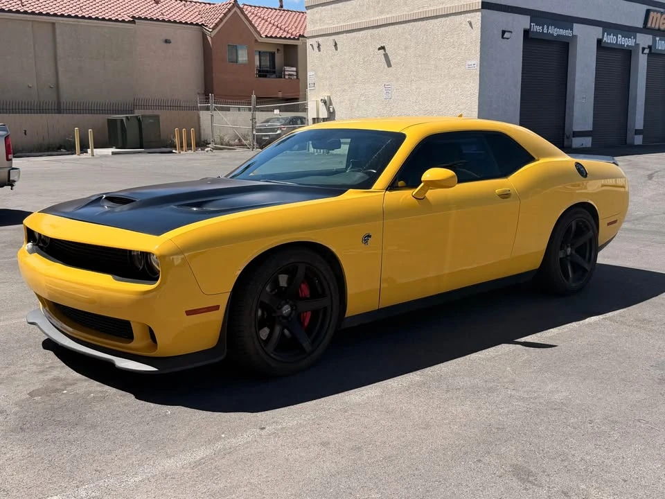 2017 Dodge Challenger SRT Hellcat 3rd Gen - Image 5 of 8