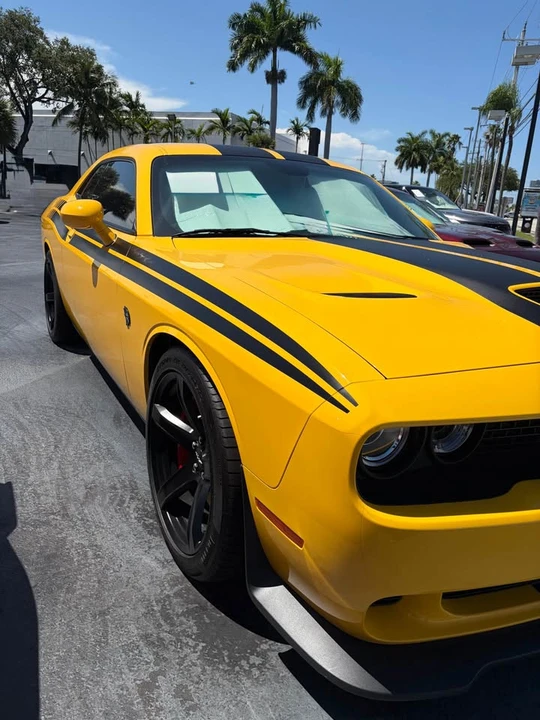 2017 Dodge Challenger SRT Hellcat 3rd Gen - Image 7 of 10