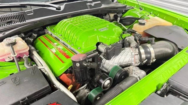2017 Dodge Challenger SRT Hellcat 3rd Gen - Image 20 of 21