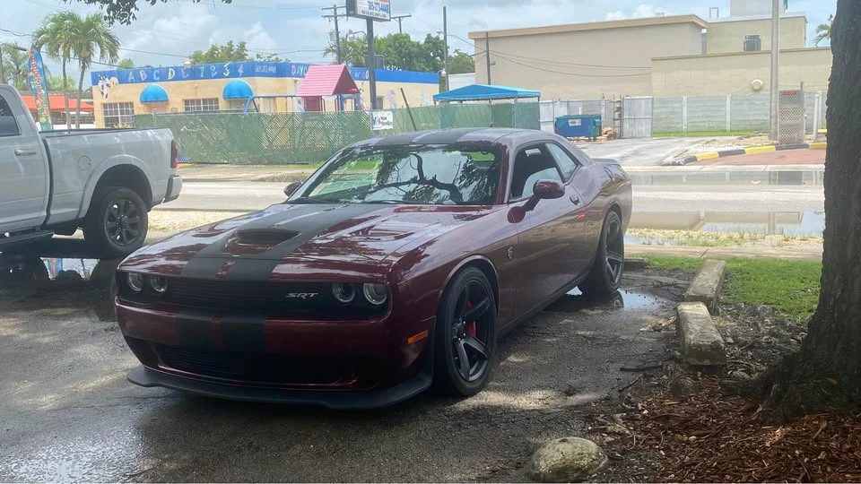 2017 Dodge Challenger SRT Hellcat 3rd Gen - Image 2 of 8