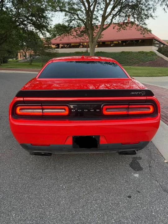 2017 Dodge Challenger SRT Hellcat 3rd Gen - Image 5 of 11