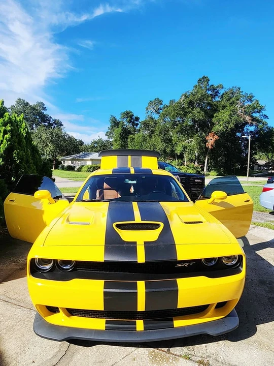 2017 Dodge Challenger SRT Hellcat 3rd Gen - Image 2 of 19