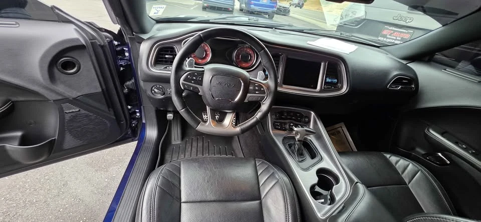 2017 Dodge Challenger SRT Hellcat 3rd Gen - Image 5 of 6