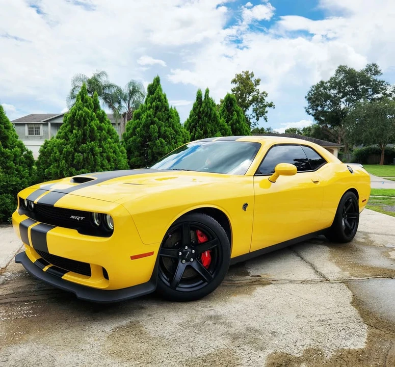 2017 Dodge Challenger SRT Hellcat 3rd Gen - Image 6 of 20