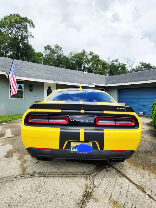 2017 Dodge Challenger SRT Hellcat 3rd Gen - Image 5 of 20