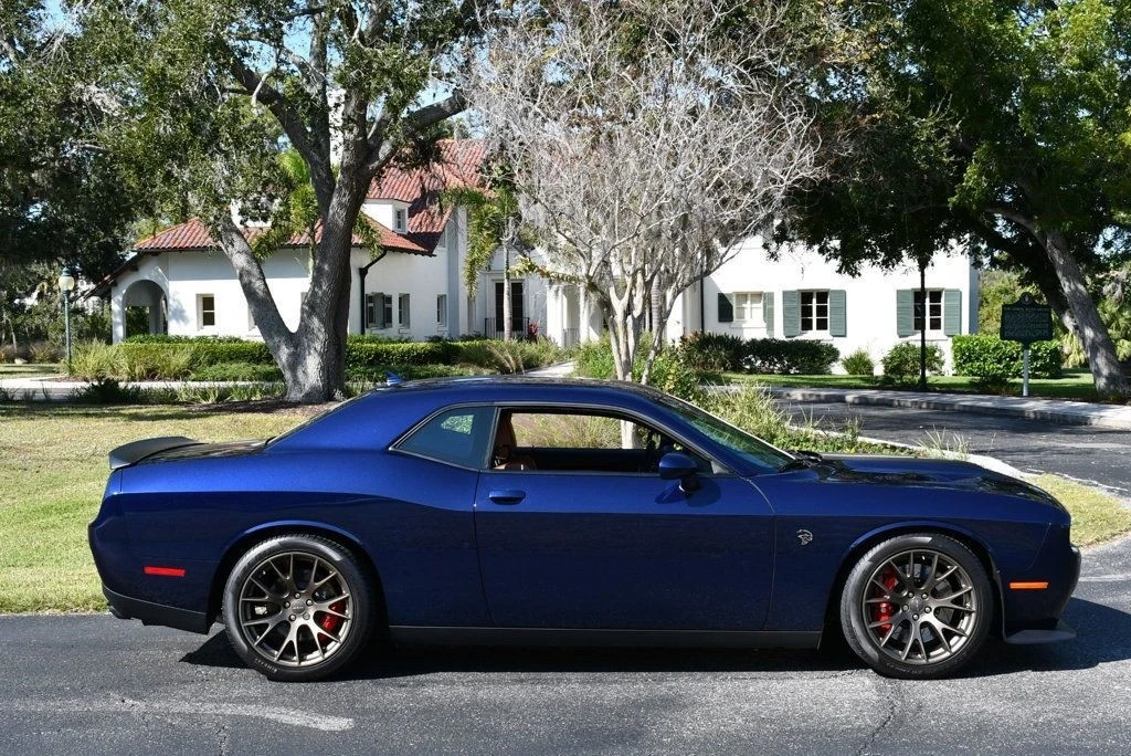 2017 Dodge Challenger SRT Hellcat 3rd Gen - Image 7 of 12