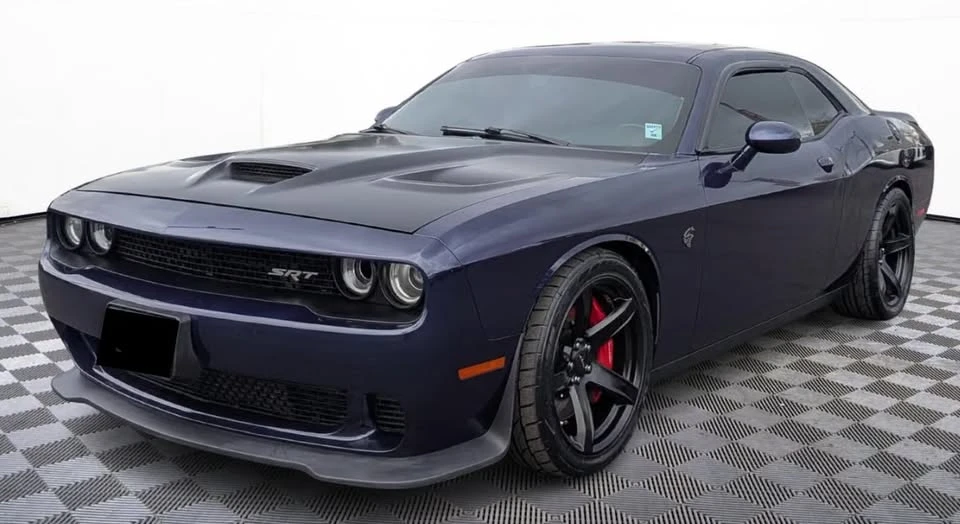 2017 Dodge Challenger SRT Hellcat 3rd Gen - Image 2 of 8