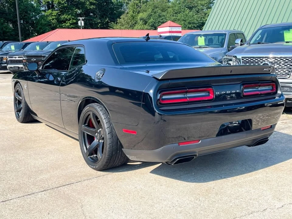 2017 Dodge Challenger SRT Hellcat 3rd Gen - Image 3 of 8