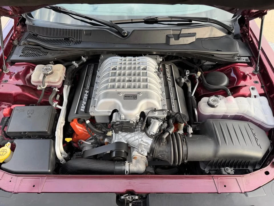 2017 Dodge Challenger SRT Hellcat 3rd Gen - Image 5 of 9