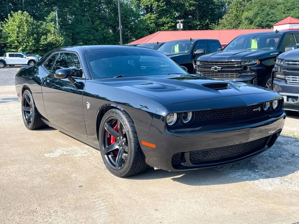 2017 Dodge Challenger SRT Hellcat 3rd Gen - Image 2 of 8